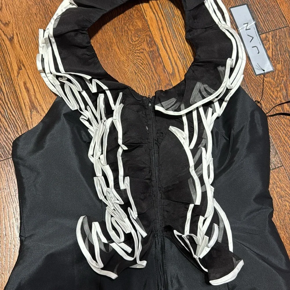 JVN by Jovani Black Ruffle Front Halter Top Corset Style Size 8 NWT - Picture 9 of 9